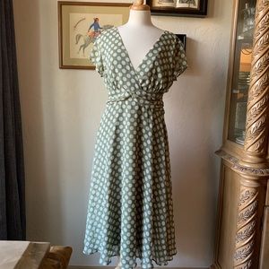 ❄️ Connected Apparel PolkaDot Dress 16 XL